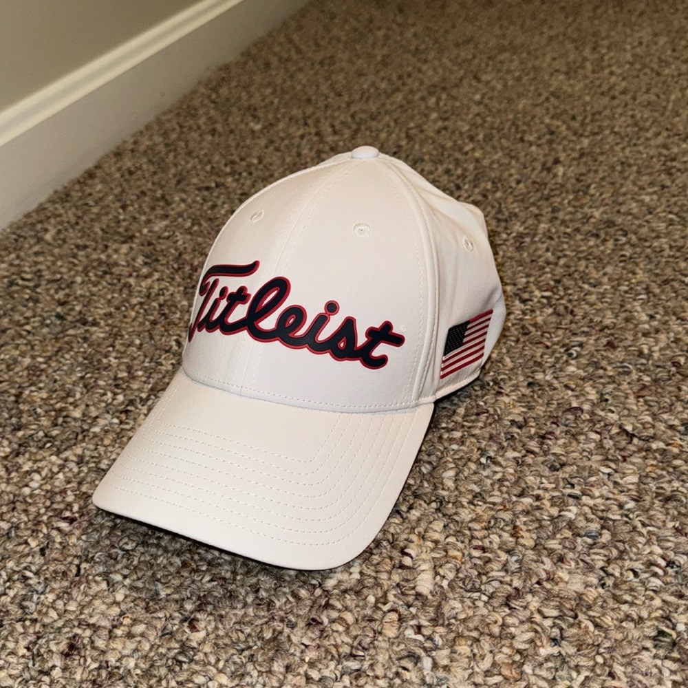 Brand new Titleist hat!